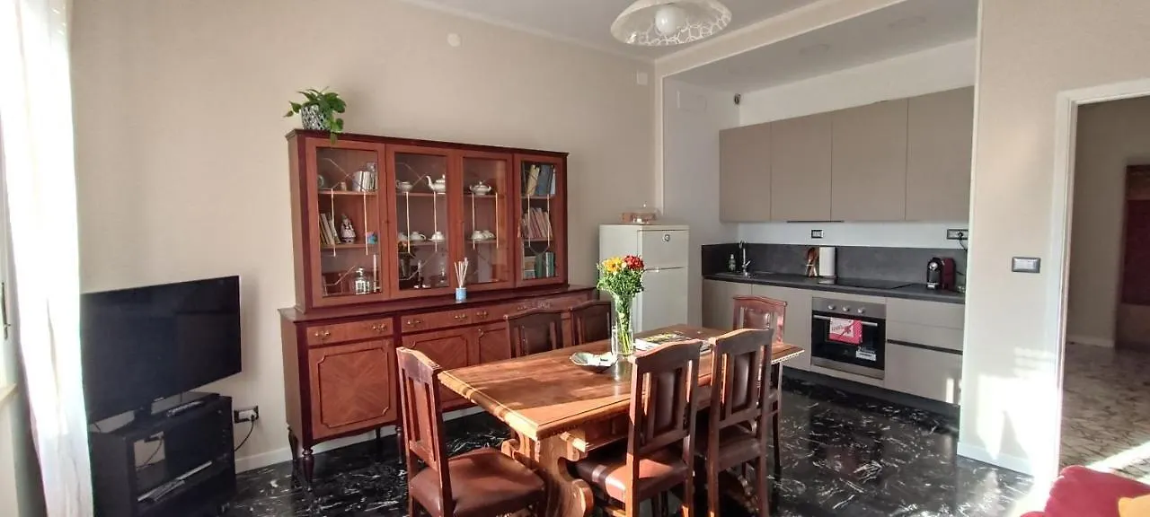 La Casa Di Amelie Apartment Parma